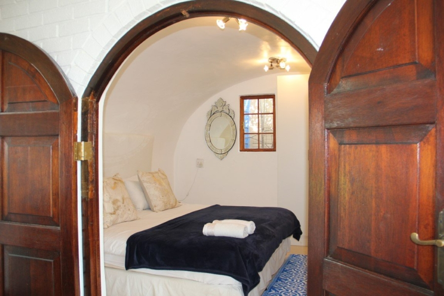 To Let 2 Bedroom Property for Rent in Rome Glen Western Cape